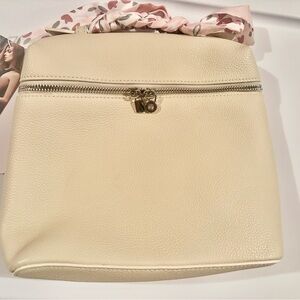 Cream Leather Shoulder Bag